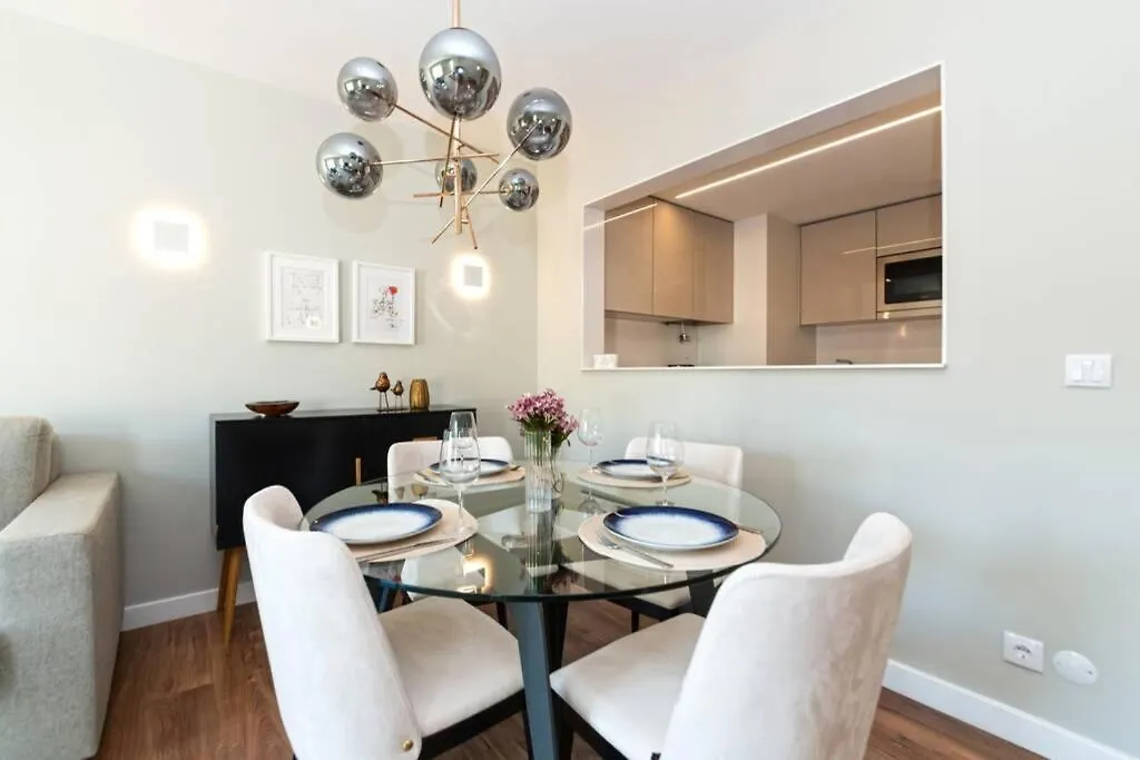 Apartment Av. Da Liberdade Comfortable Apt With Balcony Lisbon Portugal